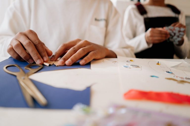 Talleres DIY relajantes: ideas para desconectar después del trabajo