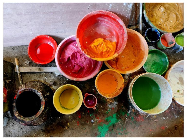 Talleres creativos para adultos en Granada